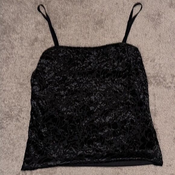 Express Tricot Velvet Textured Tank Top! - Picture 4 of 4